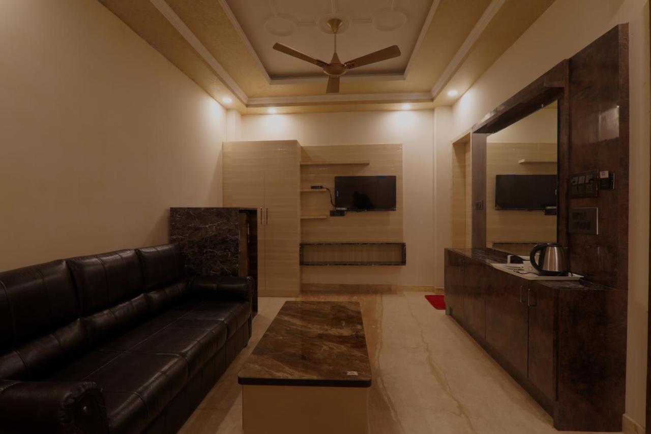 فندق Shri Tirupati Residency لاكناو المظهر الخارجي الصورة