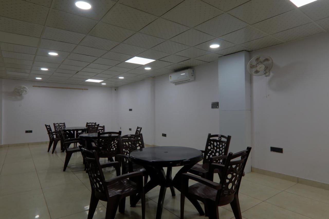 فندق Shri Tirupati Residency لاكناو المظهر الخارجي الصورة