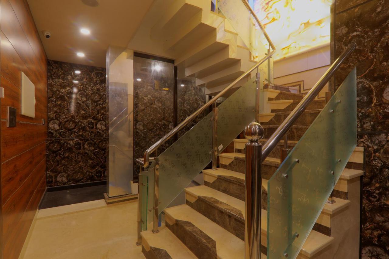 فندق Shri Tirupati Residency لاكناو المظهر الخارجي الصورة