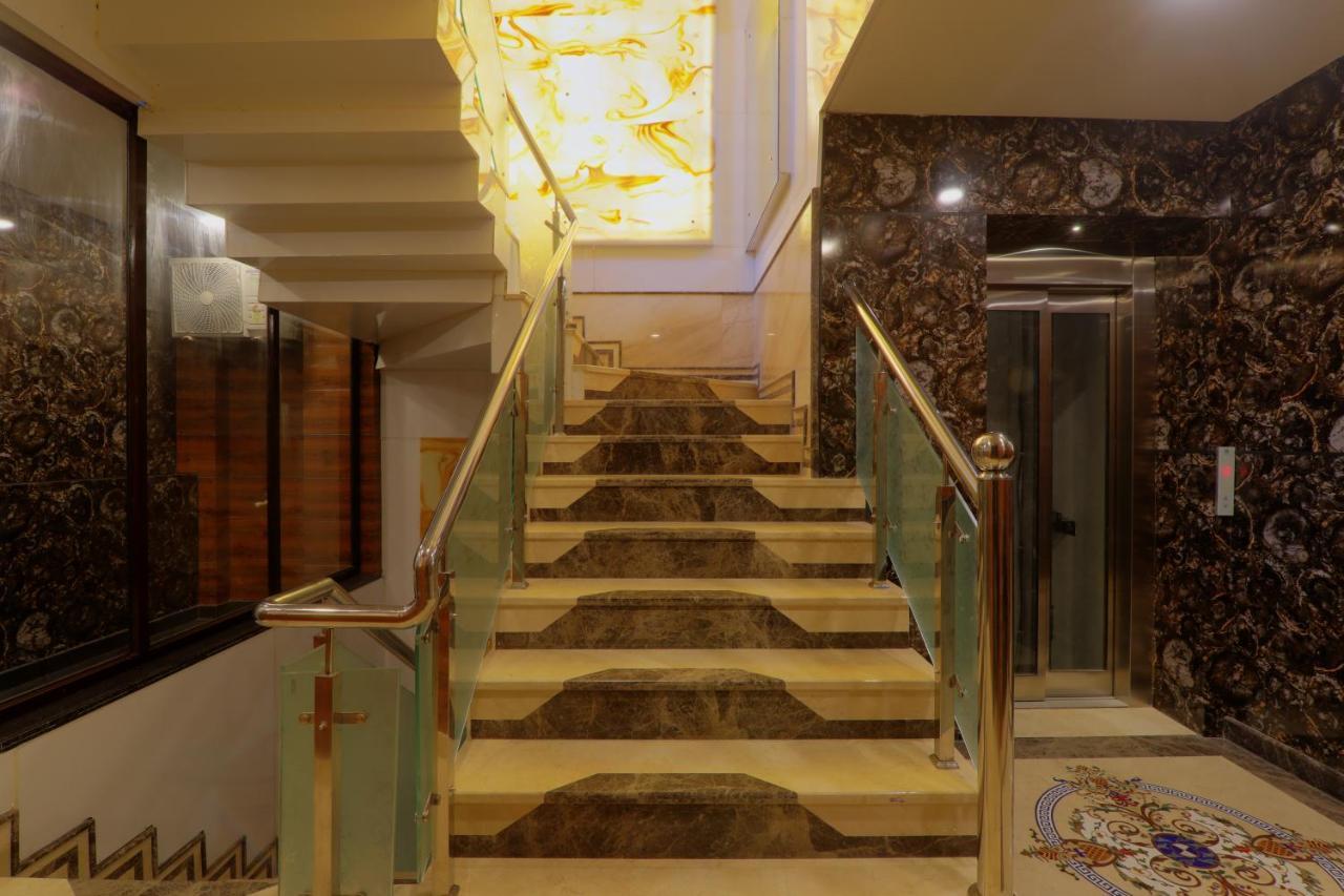 فندق Shri Tirupati Residency لاكناو المظهر الخارجي الصورة